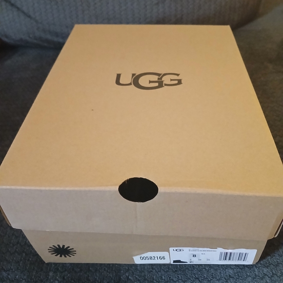 Women's Ugg Classic Ultra Mini Mirror Ball - Picture 8 of 10